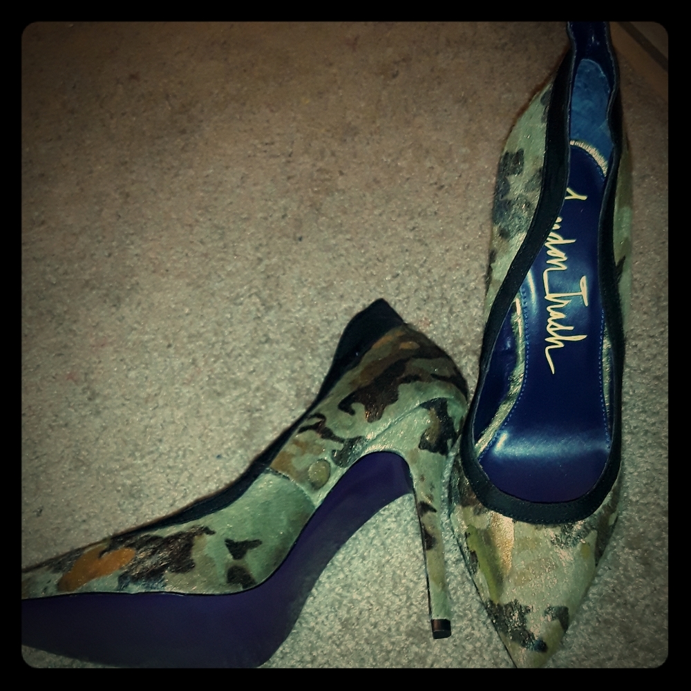 Shoes